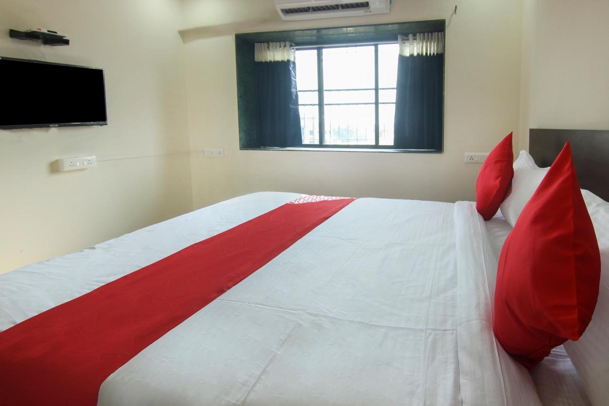Hotel O Villa 31 Akot Kültér fotó